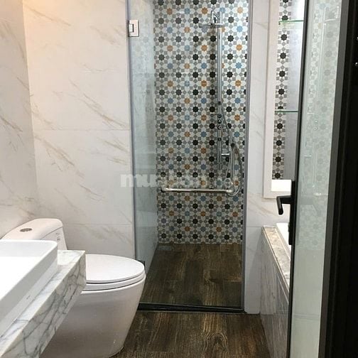 BÁN NHÀ NGAY KHU VĂN CAO - HOÀNG HOA THÁM. MẶT TIỀN KHỦNG - Ô TÔ TRÁNH