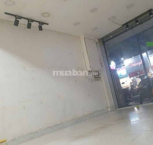 Cho thuê nhà mặt tiền kinh doanh đường Nguyễn Trãi, Phường 7, Quận 5