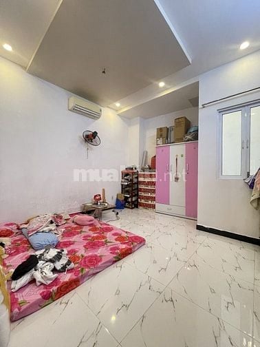 Nhà Đẹp-Mới Tiện Kinh Doanh- Mở Spa-VP Ôtô trước nhà 3 LẦU+Sân Thượng