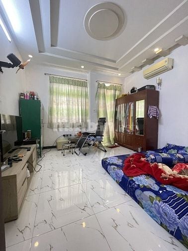 Nhà Đẹp-Mới Tiện Kinh Doanh- Mở Spa-VP Ôtô trước nhà 3 LẦU+Sân Thượng