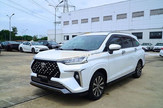 Toyota Veloz Cross 2022 CVT - 91000 km