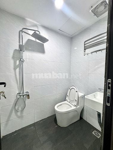 CHỈ NHỈNH 4 TỶ CÓ NHÀ ĐỘI CẤN – GẦN LĂNG BÁC – 33M2 x 4 TẦNG  🌿 Nhà c