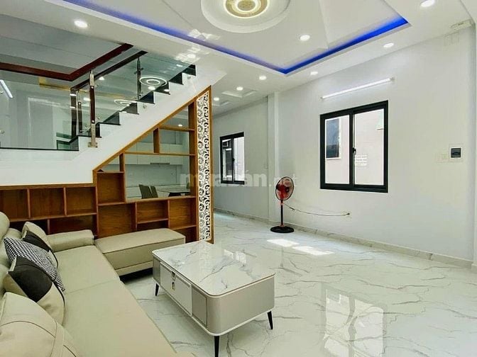 Bán nhà Phan Văn Trị, Bình Thạnh, Hẻm 5m, 50m2, 2Phòng Ngủ