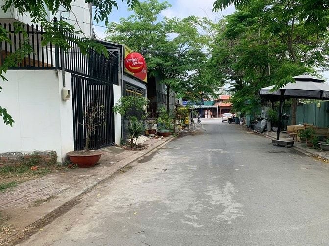 Nhà 1 xẹt đường Nguyễn Xiển cách Vin q9 200m giá 5,5 tỷ