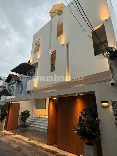 Cần bán siêu phẩm Viila hiện đại sang trọng tại khu vực thảo điền Q.2