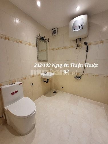 CHO THUÊ NHÀ NGUYÊN CĂN - 3PN, 3WC, 164m2, giá tốt tại Bàn Cờ, P3, Q3