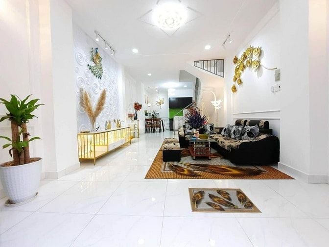 Ngộp bank bán gấp nhà Bình Chánh 100m2 giá chỉ 790tr. Sổ hồng riêng