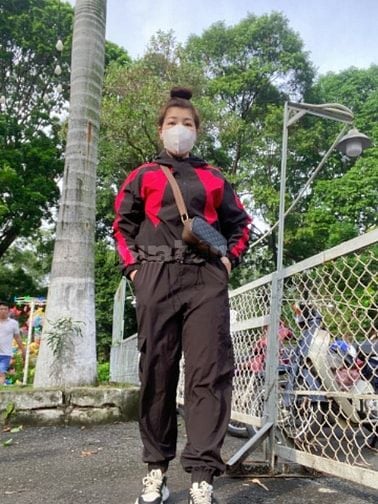 Tuyển thợ phụ nữ biết gội đầu vô hoá chất giỏi 