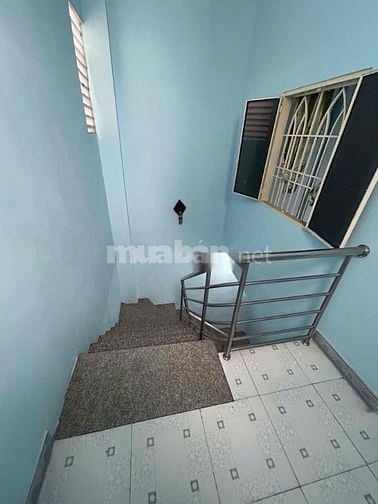 Cho thuê nhà hẻm 4m(XH)Miếu Gò Xoài, P.B.H.Hòa A, Q.Bình Tân giá 9tr
