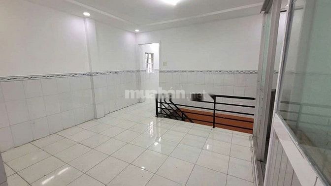 Cho thuê nhà hẻm 4m(XH)Miếu Gò Xoài, P.B.H.Hòa A, Q.Bình Tân giá 9tr