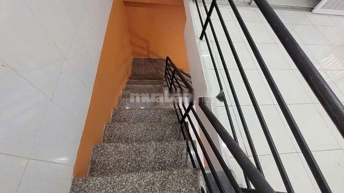 Cho thuê nhà hẻm 4m(XH)Miếu Gò Xoài, P.B.H.Hòa A, Q.Bình Tân giá 9tr
