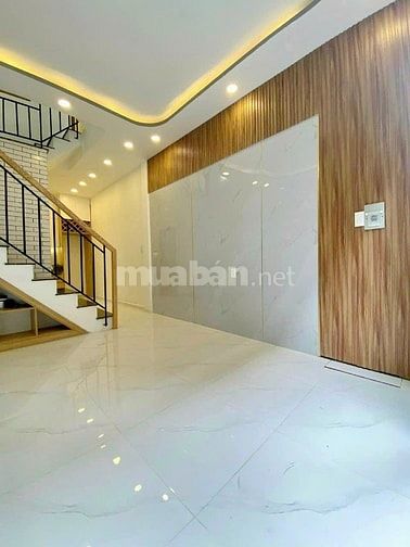 Ra nước ngoài sinh sống bán gấp nhà 1T2L Trịnh Như Khuê. SHR