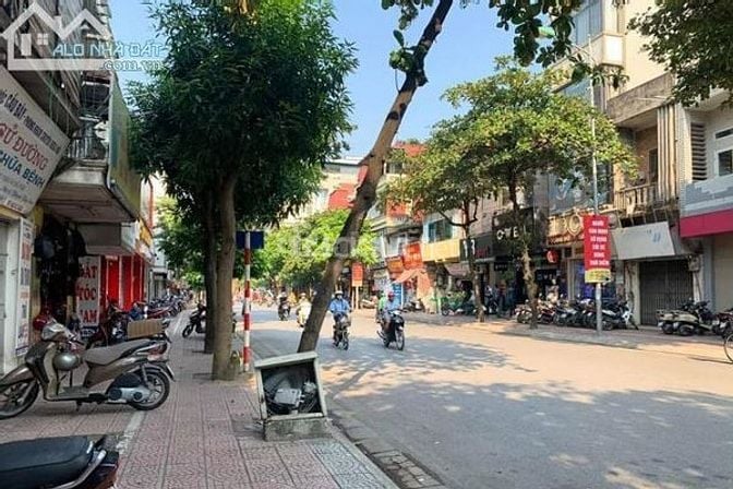 Chủ đầu tư cần thu hồi vốn, giá nào cũng đàm phán