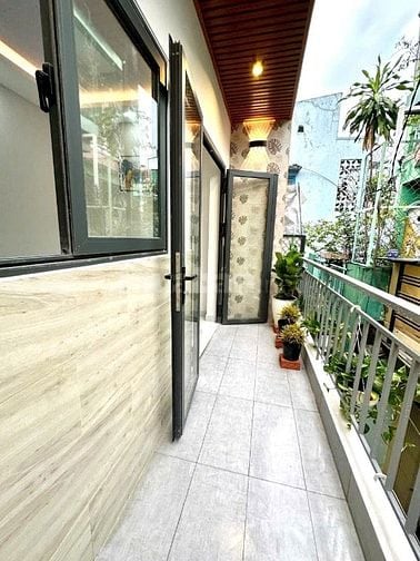 Nhà bán Quận 8 sổ hồng riêng hoàn công đầy đủ vị trí đẹp 