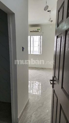 Cho thuê nhà đường Trần Hưng Đạo, P7, Q5. 20tr/tháng.2PN. Chính chủ