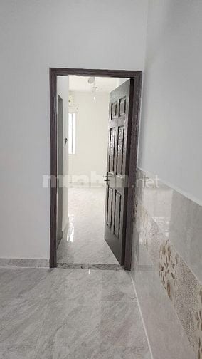 Cho thuê nhà đường Trần Hưng Đạo, P7, Q5. 20tr/tháng.2PN. Chính chủ