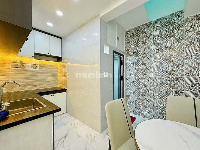 Bán biệt thự mini Thái Phiên, P8, Quận 11, hẻm xe hơi 4m, sổ riêng