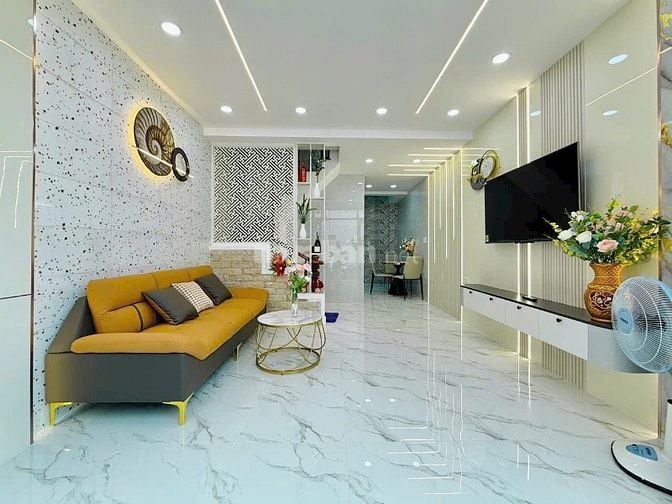 Bán biệt thự mini Thái Phiên, P8, Quận 11, hẻm xe hơi 4m, sổ riêng
