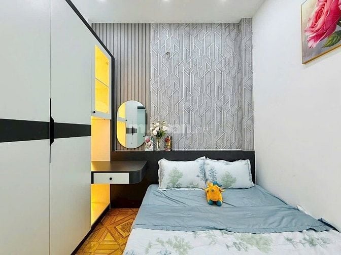 Bán biệt thự mini Thái Phiên, P8, Quận 11, hẻm xe hơi 4m, sổ riêng