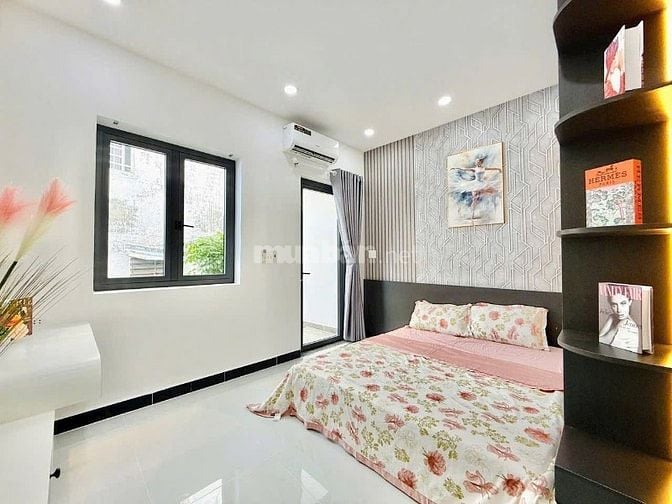 Bán biệt thự mini Thái Phiên, P8, Quận 11, hẻm xe hơi 4m, sổ riêng
