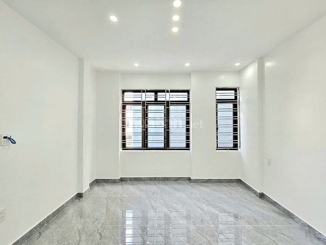 Nhà trống dọn vào ở ngay| đường Kha Vạn Cân Thủ Đức bán nhà tặng đất
