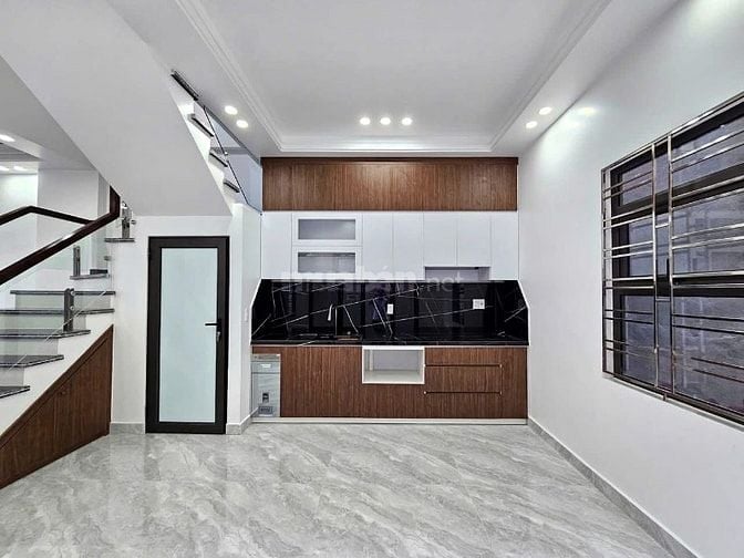 Nhà trống dọn vào ở ngay| đường Kha Vạn Cân Thủ Đức bán nhà tặng đất