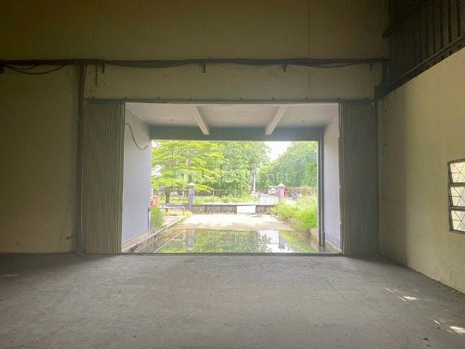 Cho thuê xưởng đẹp , đường xe tải 13 tấn ,Trấn Văn Giàu , Bình Chánh