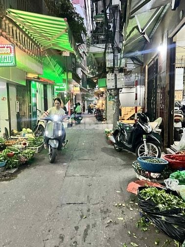 HƠN 5 TỶ NHÀ 5 TẦNG PHỐ NGUYỄN CAO - LÒ ĐÚC - 3 PN ĐẦY ĐỦ CÔNG NĂNG