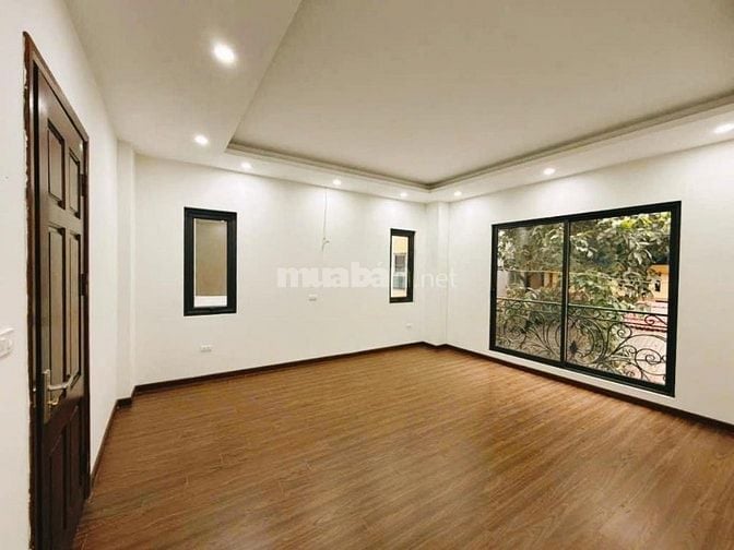 Nhà ngõ hồ tùng mậu 35m2 5tầng mặt tiền 5m