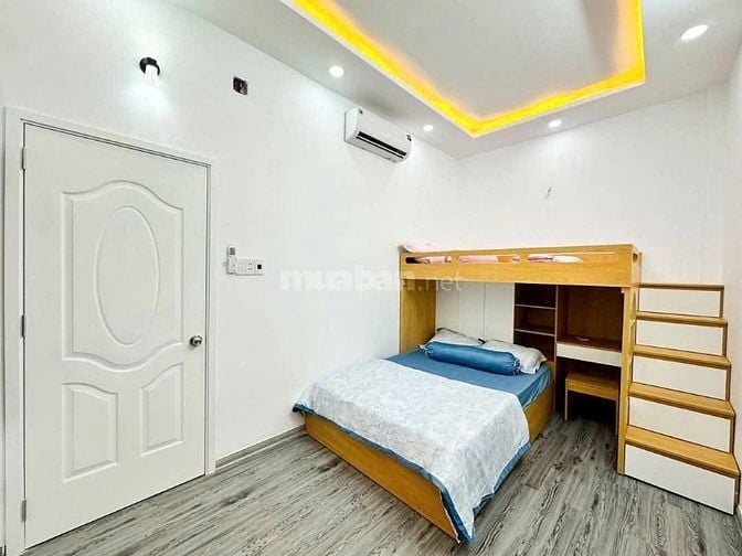Gấp gấp!!! Bán nhà gần Nhà Sách Phú Nhuận - 45m2 2ty590 đường Duy Tân