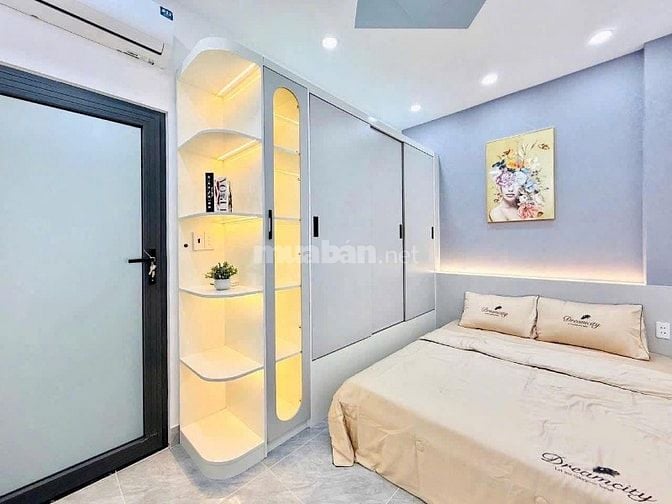 🔥Khu Bờ Kè Sầm Uất, Đường Hoàng Việt P.4 Q.Tân Bình, 1 tỷ 89/43m2, SH