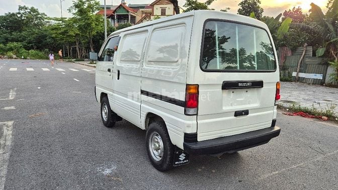 Bán xe Suzuki tải van chạt lướt, đẹp như mới