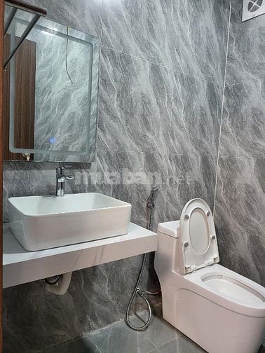 NHÀ MỚI NGỌC TRÌ – 5 TẦNG – SÂN RỘNG – CỰC THOÁNG – GIÁ CHỈ 5.95 TỶ 