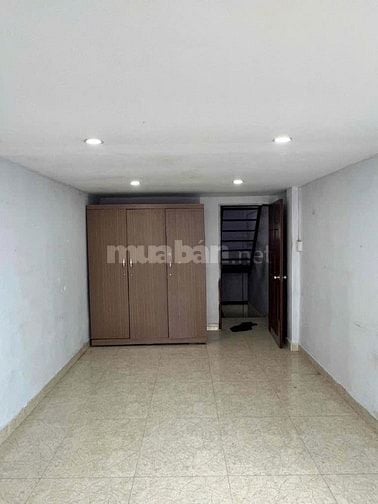 Cho thuê nhà hẻm 3m(3 gác) Hồng Lạc, P.11, Q.Tân Bình giá 8tr