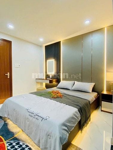 Bán nhà tặng nội thất Nguyễn Trãi P14 Q5 giá 2tỷ300tr DT 62.5m2