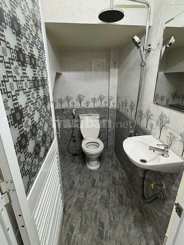 Bán nhà 76m2 4,3 tỷ 1 trệt 1 lầu nhà mới khang trang 