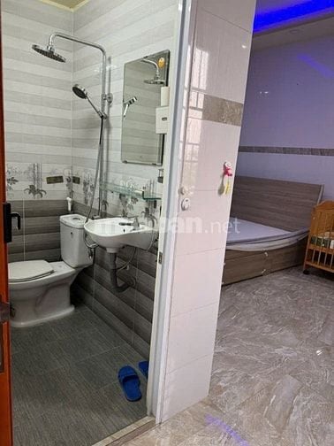 Bán nhà 76m2 4,3 tỷ 1 trệt 1 lầu nhà mới khang trang 