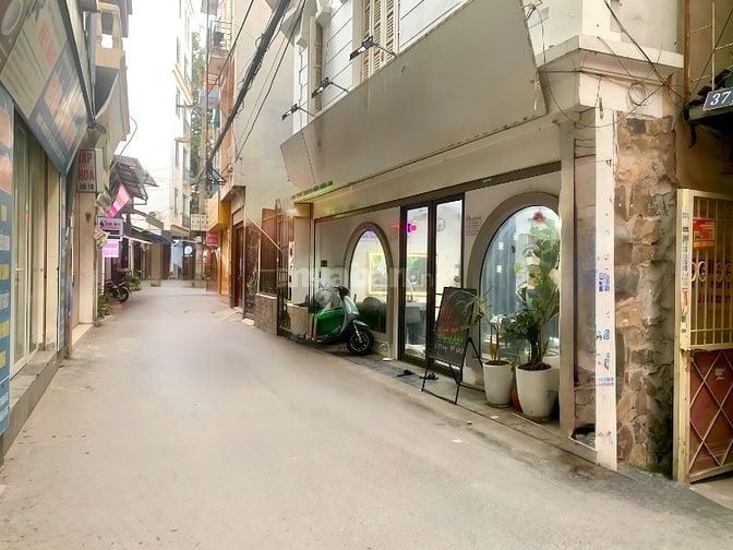 Bán đất Cầu Giấy 81m2,lô góc,mt 9m,50m ra phố,KD,thông,dòng tiền khủng