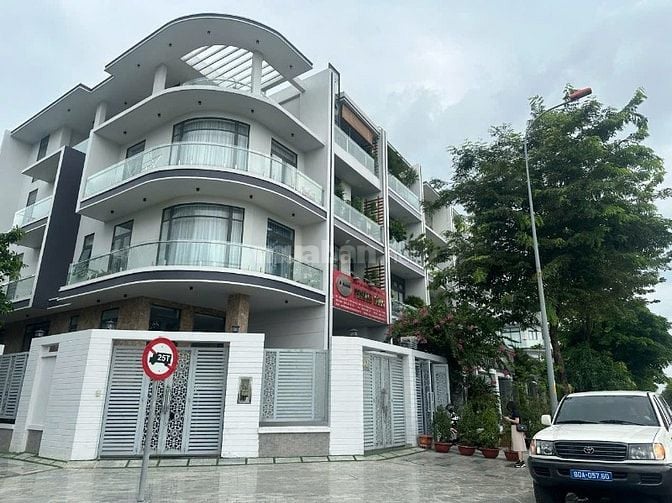 💥Chỉ 26 Tỷ – Căn Góc 2 Mặt Tiền Vạn Phúc City, DT 165,5m², Sàn 386m²,