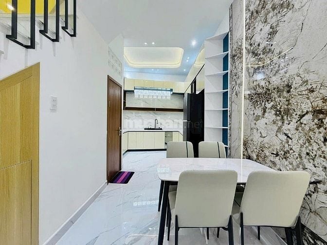 Hàng hiếm giá 1tỷ550tr đường Vũ Tùng, P2, Bình Thạnh, sổ hồng riêng