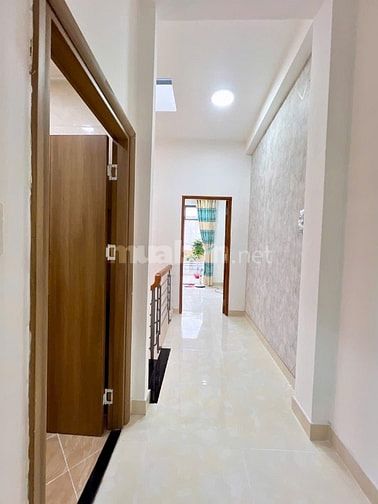 Nhà tuyệt đẹp DT:4,3x13,5m; 3 Lầu CAO CẤP Thống Nhất, P16, Q.Gò Vấp.
