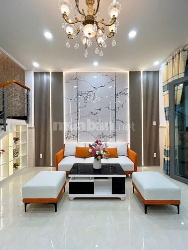 Nhà tuyệt đẹp DT:4,3x13,5m; 3 Lầu CAO CẤP Thống Nhất, P16, Q.Gò Vấp.