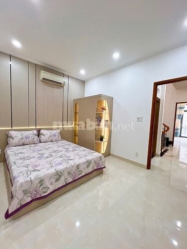 Nhà tuyệt đẹp DT:4,3x13,5m; 3 Lầu CAO CẤP Thống Nhất, P16, Q.Gò Vấp.