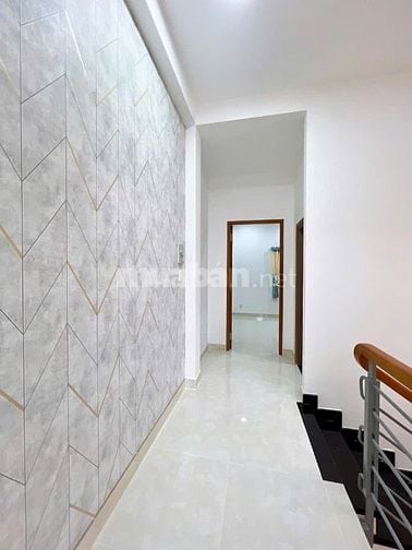 Nhà tuyệt đẹp DT:4,3x13,5m; 3 Lầu CAO CẤP Thống Nhất, P16, Q.Gò Vấp.