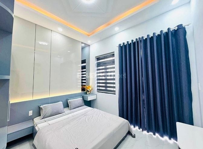 Nhà full nội thất giá 3tỷ120 sổ riêng, hẻm oto 5m Trần Khánh Dư,Quận 1
