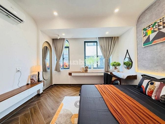 Bán nhà 4,5 tầng hẻm 6m Full nội thất Thang máy p9 Gò Vấp