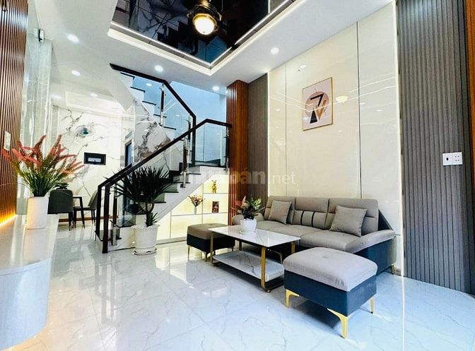 Nhà full nội thất giá 3tỷ120 sổ riêng, hẻm oto 5m Trần Khánh Dư,Quận 1