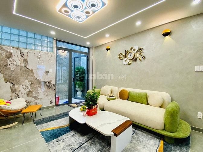 Bán nhà 4,5 tầng hẻm 6m Full nội thất Thang máy p9 Gò Vấp