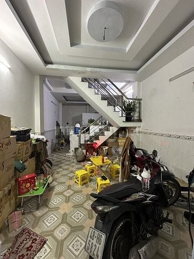 Nhà hiếm có trong phân khúc 4 tỷ tại trục đường Lê Văn Quới