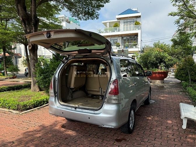 innova 2009 ( phiên bản G ) chính chủ